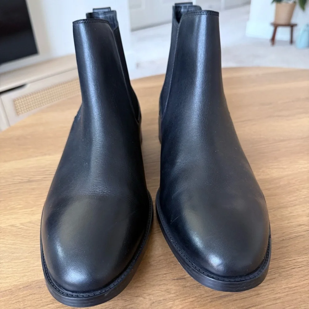 Cole Haan Men’s Hawthorne Chelsea Boot Black Size 10.5